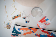 Load image into Gallery viewer, Tropics Zippered Bag
