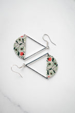 Load image into Gallery viewer, Sweet Meadow Dangle Earrings - Silver