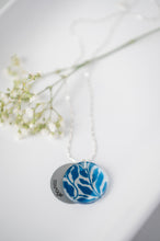 Load image into Gallery viewer, Flora Flo Eclipse Charm - Silver