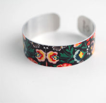 Load image into Gallery viewer, Fairytale Floral Small Cuff