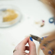 Load image into Gallery viewer, Fairytale Floral Dangle Earrings - Gold