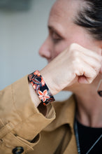 Load image into Gallery viewer, Autumn Spice Small Cuff
