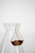 Load image into Gallery viewer, Autumn Spice Dangle Earrings - Gold
