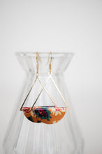 Load image into Gallery viewer, Harvest Florals Dangle Earrings - Gold
