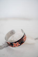 Load image into Gallery viewer, Autumn Spice Small Cuff
