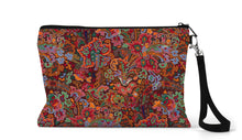 Load image into Gallery viewer, Paisley Glory Zippered Linen blend Bag
