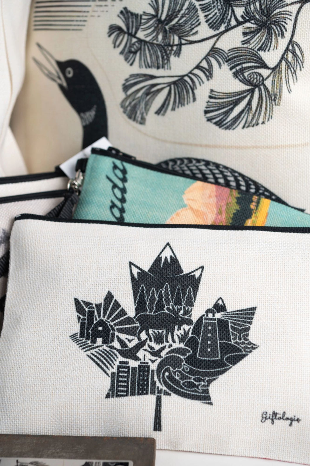 Heritage Maple Leaf Zippered Bag