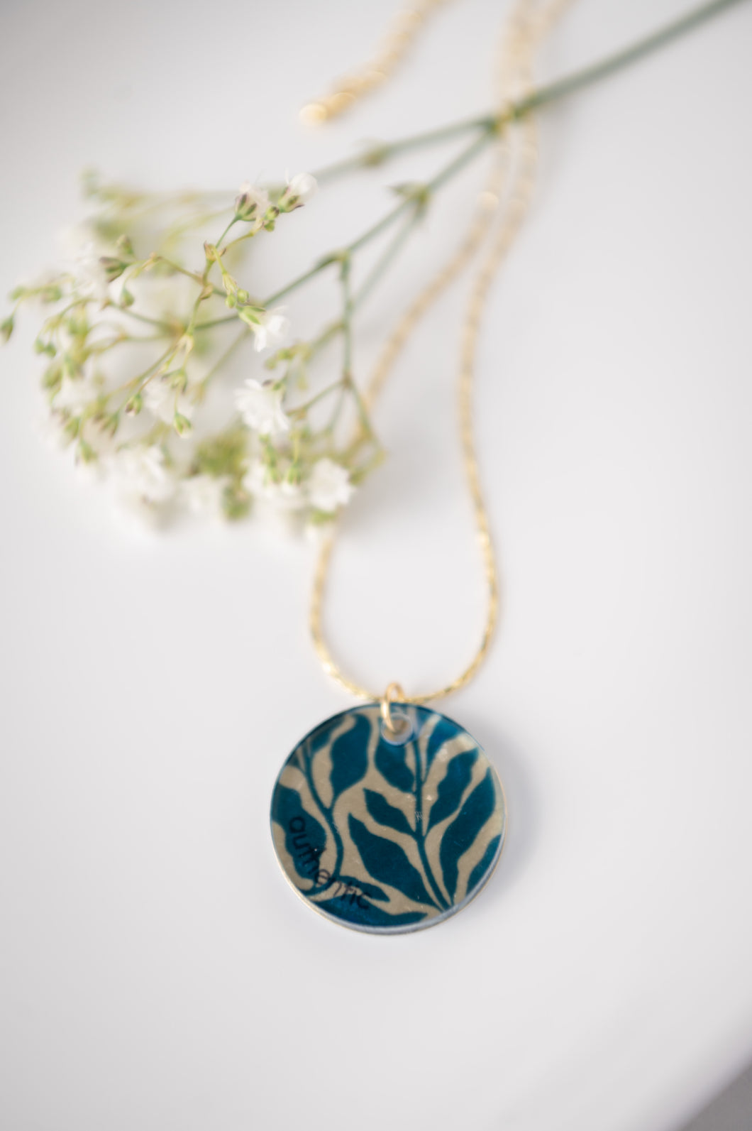Flora Flo Eclipse Charm - Gold