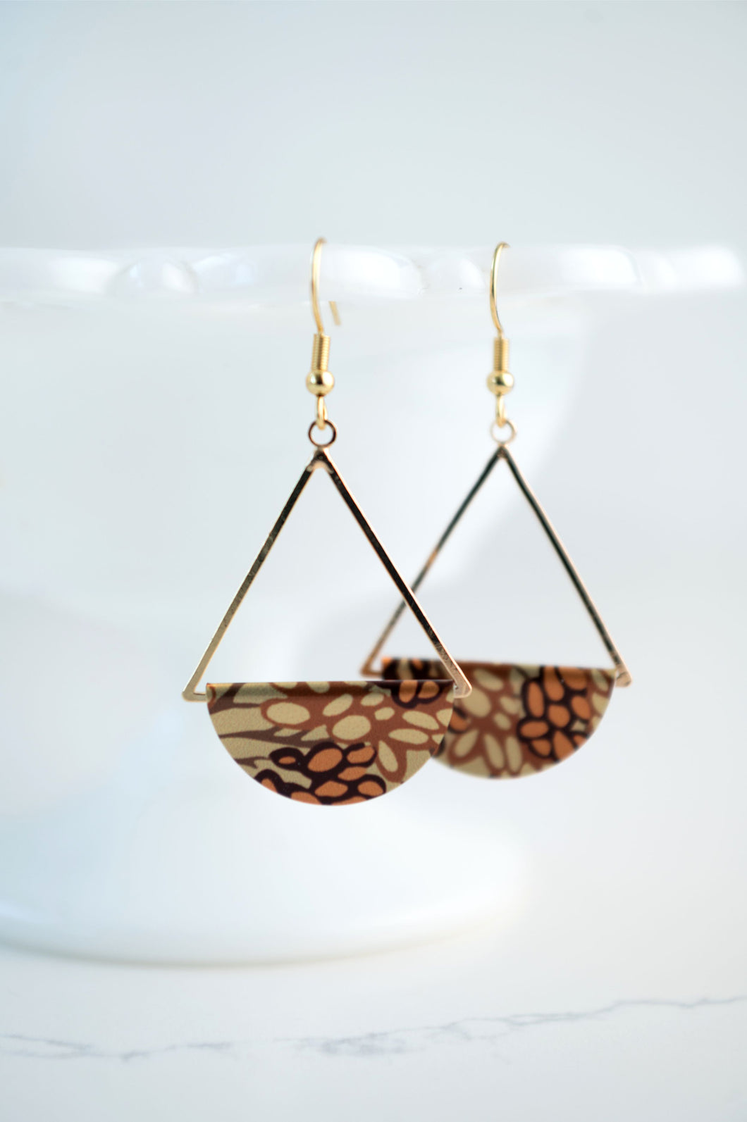 Weeping Willow Dangle Earrings - gold