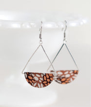 Load image into Gallery viewer, Weeping Willow Dangle Earrings
