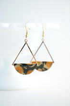 Load image into Gallery viewer, Amaris Dangle Earrings - gold
