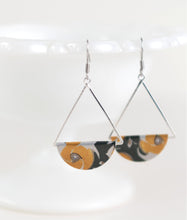 Load image into Gallery viewer, Amaris Dangle Earrings
