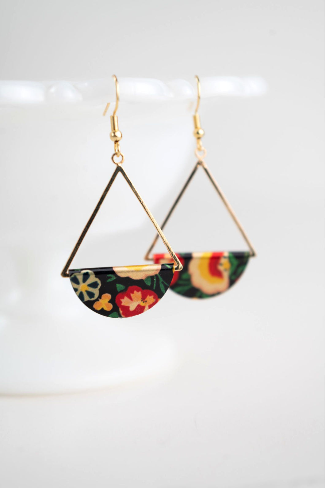 Fairytale Floral Dangle Earrings - gold