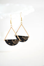 Load image into Gallery viewer, Dandelion Wishes Dangle Earrings - gold
