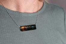 Load image into Gallery viewer, Secret Garden Reversible Bar - Silver
