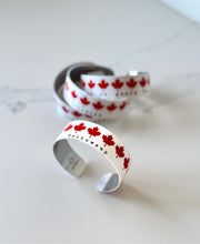 Load image into Gallery viewer, Maple Leaf Small Cuff
