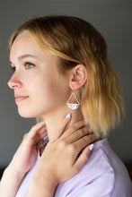 Load image into Gallery viewer, Pink Pearl Dangle Earrings
